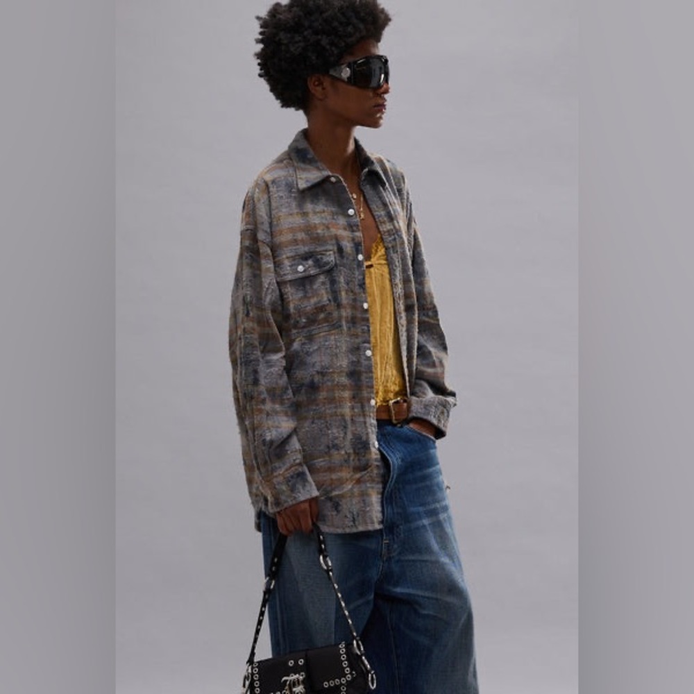 R13 Boyfriend Shirt in Overdyed Light Blue